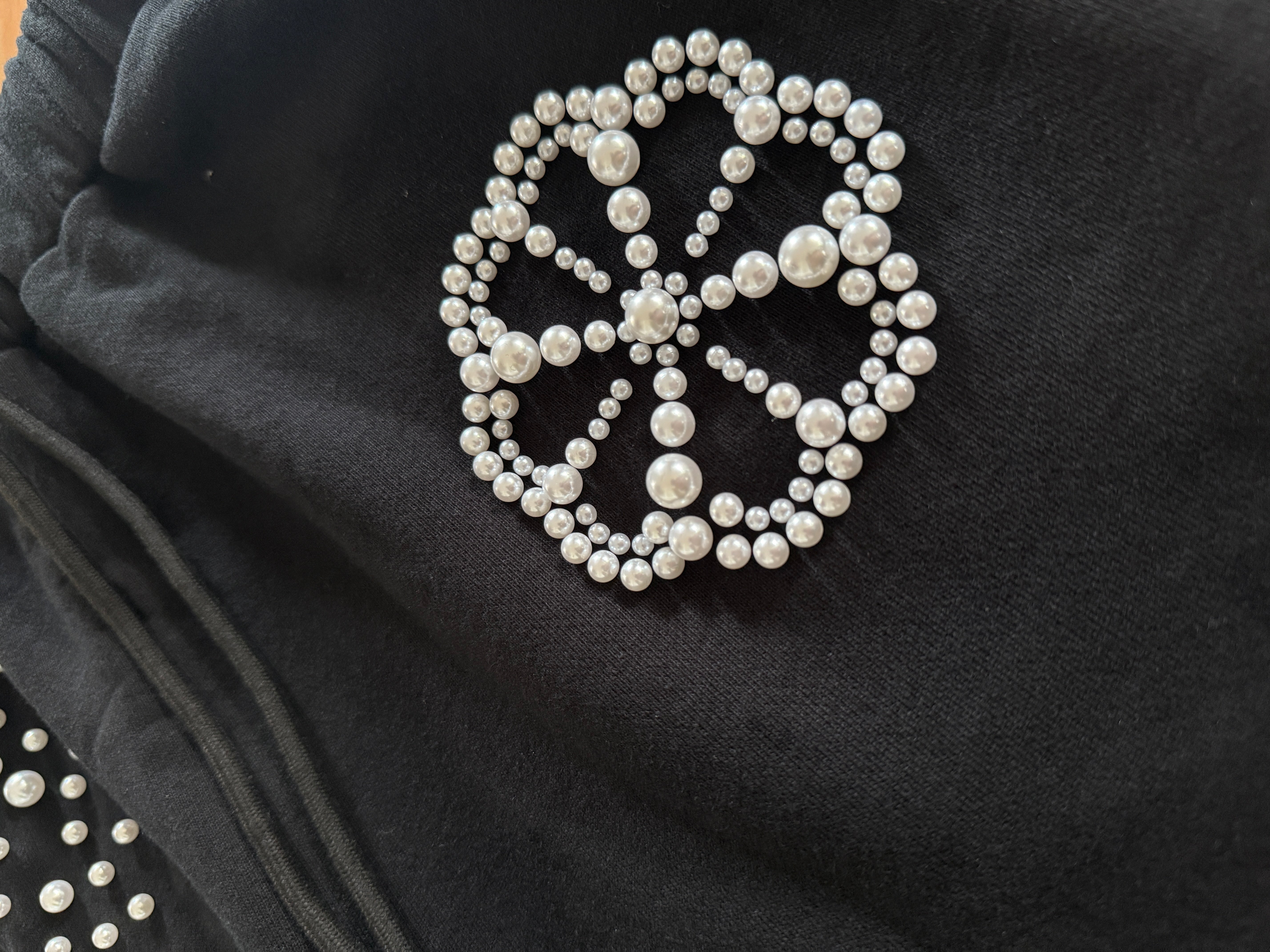 PEARL SHORTS